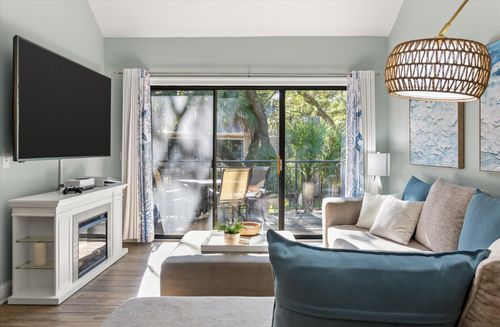 111 High Hammock Vlg, Seabrook Island, SC, 29455-6110 | Card Image