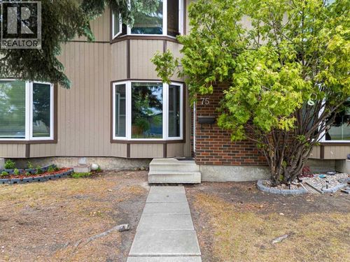75-6103 Madigan Dr Ne, Calgary, AB, T2A5K9 | Card Image