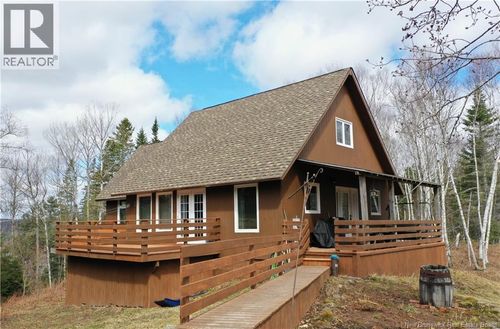 9 Orchard St, Passekeag, NB, E5N2B8 | Card Image