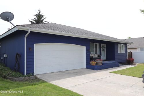 810 E 11th Ave, Post Falls, ID, 83854-9052 | Card Image