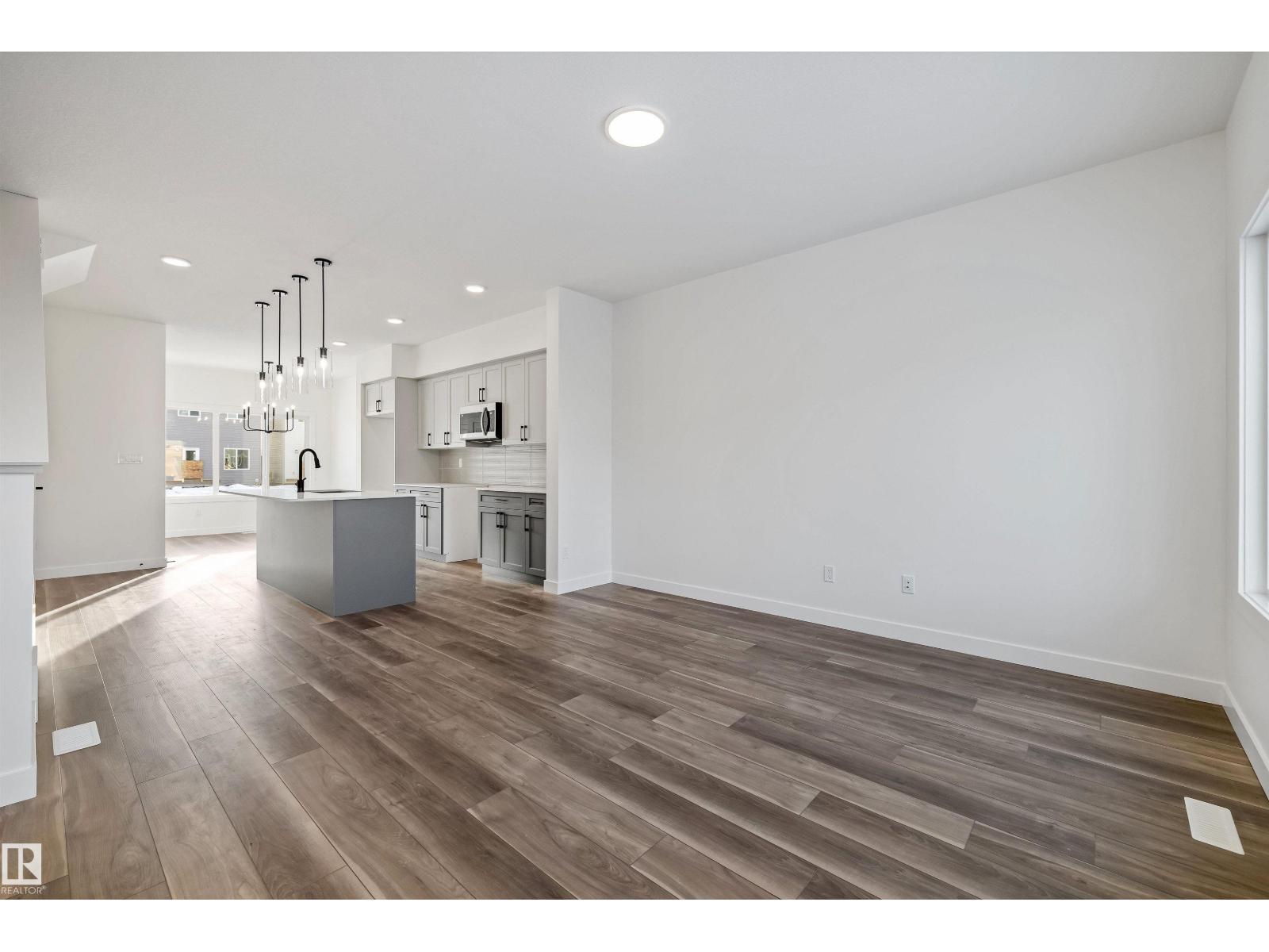 Residential in Edmonton 3