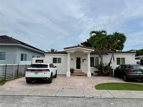 2-3331 Nw 18th Ter, Miami, FL, 33125-1005 | Card Image