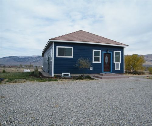 2390 N State Route 490, Ely, NV, 89301-1882 | Card Image