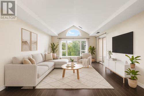 323-1045 Sutherland Ave, Kelowna, BC, V1Y5Y1 | Card Image