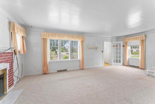 1018 Lafayette St, Flint, MI, 48503-2855 | Card Image