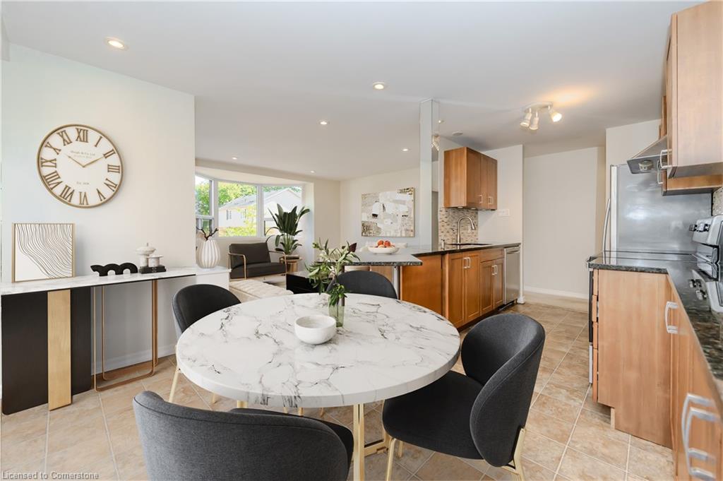 213 20 Ellen St E, For Sale in Kitchener Zoocasa