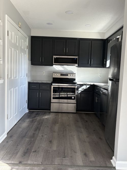 1494 Sunshine Dr, Clarksville, TN, 37042-1817 | Card Image