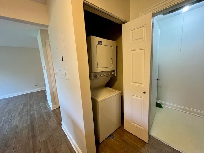 APT-115 - 11 Foxcroft Rd, Townhouse with 2 bedrooms, 2 bathrooms and 2 parking in Naperville IL | Image 17