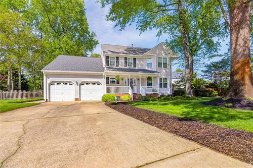 401 Pelican Cir, Chesapeake, VA, 23322-6400 | Card Image