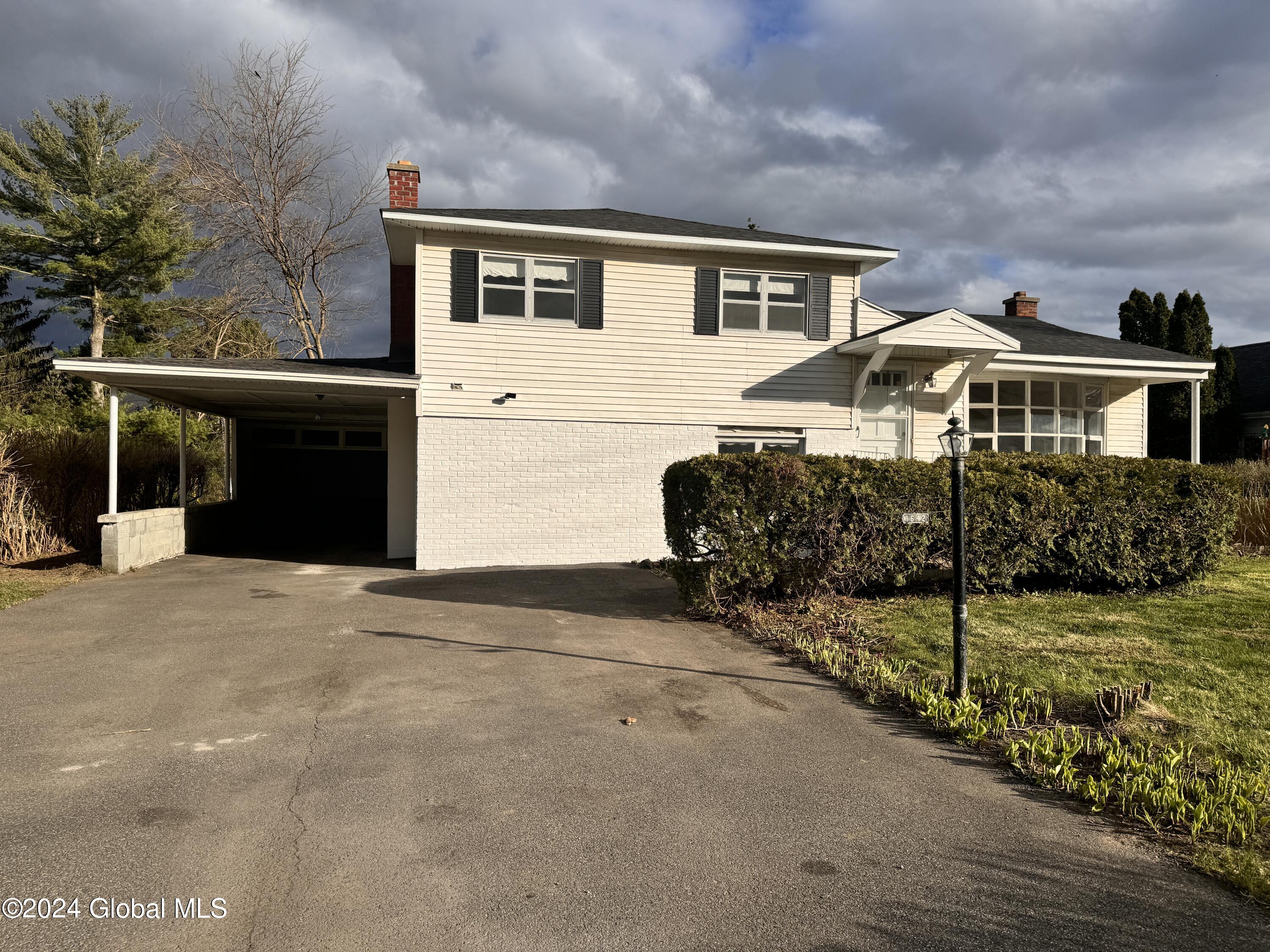 Providence Ave, Schenectady, NY 12309