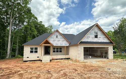 1500 Crowders Creek Rd, Gastonia, NC, 28052-9431 | Card Image