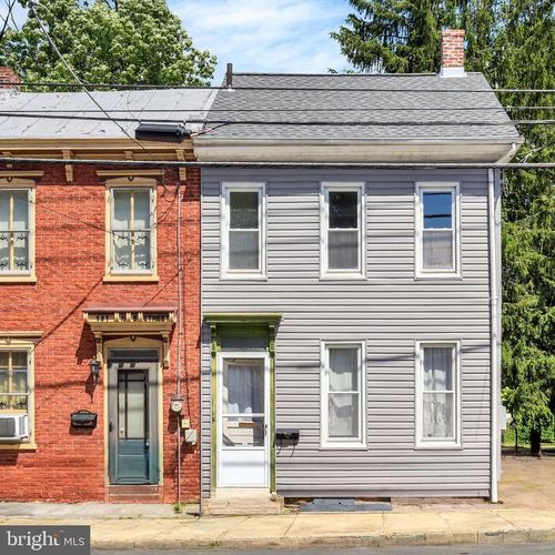 139 N East St, CARLISLE, PA, 17013-2507 | Card Image