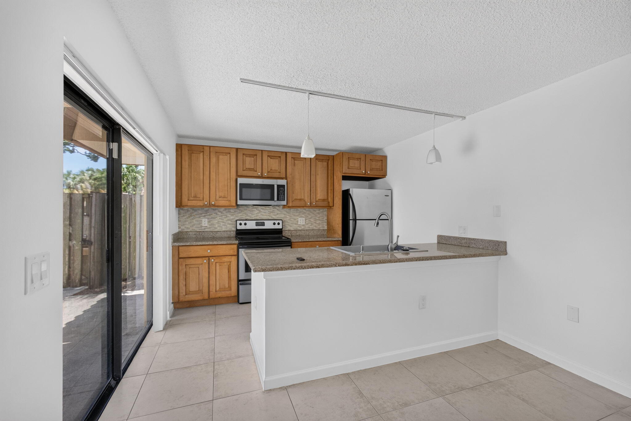 Residential Lease in West Palm Beach 4