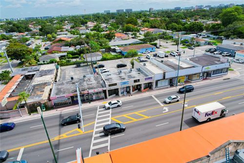 6471 Sw 8th St, West Miami, FL, 33144-4843 | Card Image