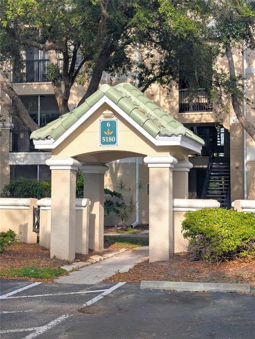 unit-203-5180 Northridge Rd, Sarasota, FL, 34238-3750 | Card Image