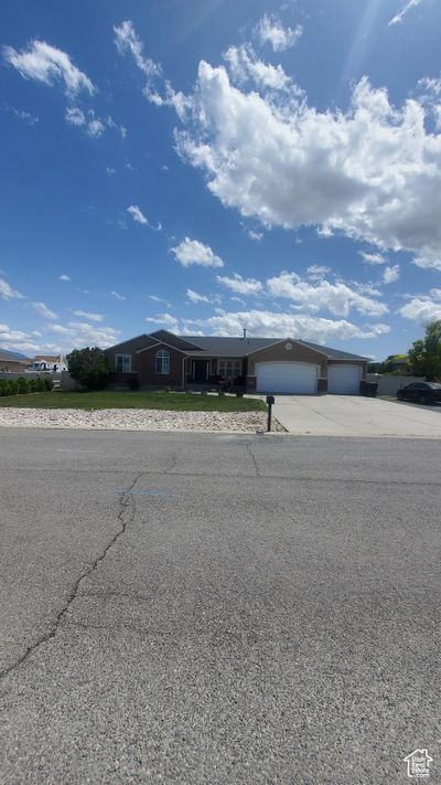 52 E Box Elder Dr, House other with 6 bedrooms, 3 bathrooms and 3 parking in Grantsville UT | Image 1