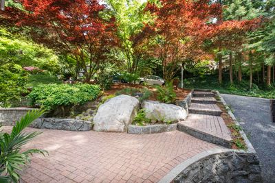 2407 Treetop Lane, House other with 4 bedrooms, 3 bathrooms and 4 parking in North Vancouver BC | Image 3