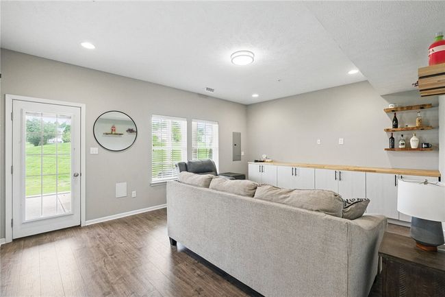 228 Eagle Dr, Townhouse with 3 bedrooms, 3 bathrooms and 2 parking in Cranberry Twp PA | Image 23