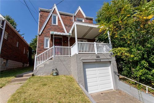 2032 Jacob St, Brookline, PA, 15226-1928 | Card Image