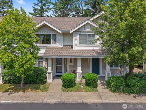 5422 S 234th St, Kent, WA, 98032-3718 | Card Image