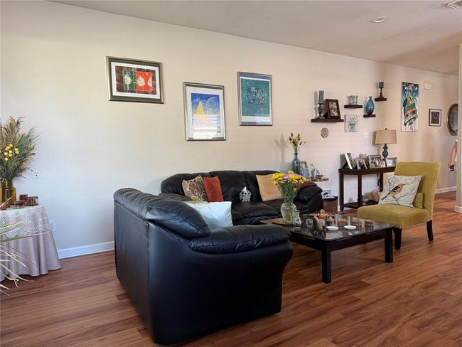 19307 Desert Moon Dr, House other with 3 bedrooms, 2 bathrooms and 2 parking in Cypress TX | Image 7