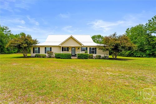 762 Old Mcleod Bridge Rd, Adrian, GA, 31002-3232 | Card Image