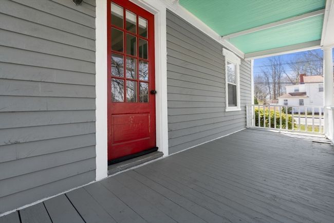 52 Pleasant St, House other with 3 bedrooms, 2 bathrooms and 2 parking in Franklin MA | Image 22