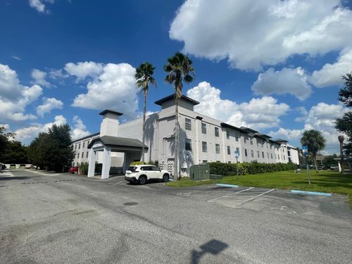 apt-816-2323 Mccoy Rd, ORLANDO, FL, 32809-8153 | Card Image