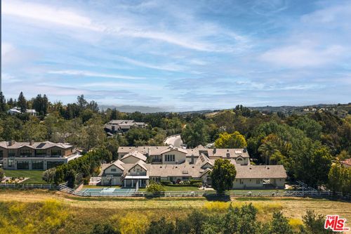 25163 Jim Bridger Rd, Hidden Hills, CA, 91302-1124 | Card Image