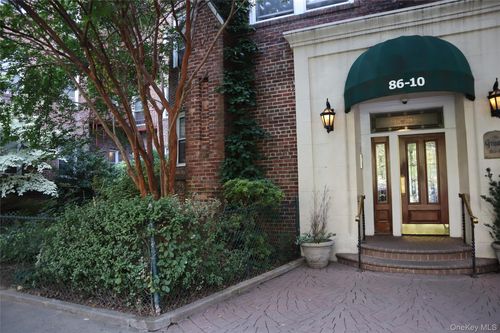 apt-624-86 34th Ave, Jackson Heights, NY, 11372-3310 | Card Image