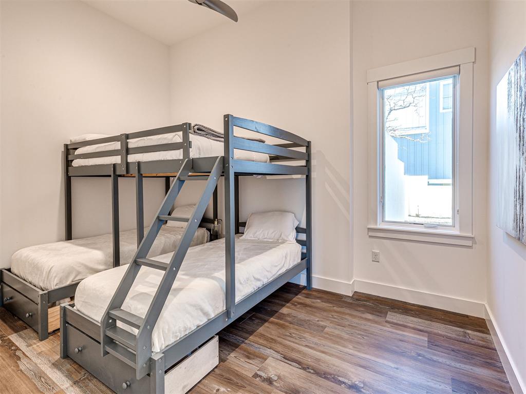 Residential in Carlton Landing 2