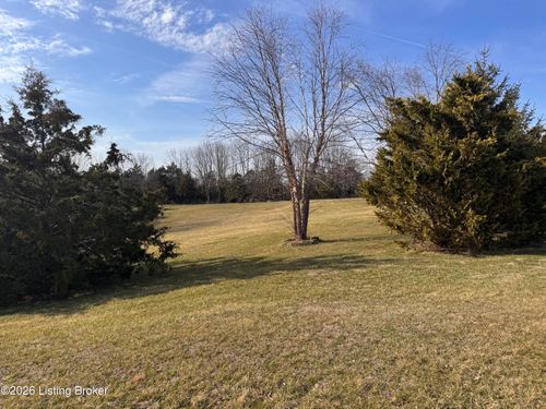 26 Camp Branch Trl, Taylorsville, KY, 40071-8012 | Card Image
