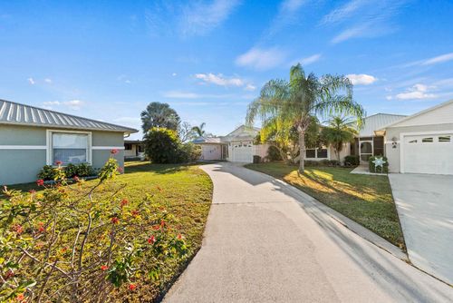 14191 Cisne Cir, Fort Pierce, FL, 34951-4334 | Card Image