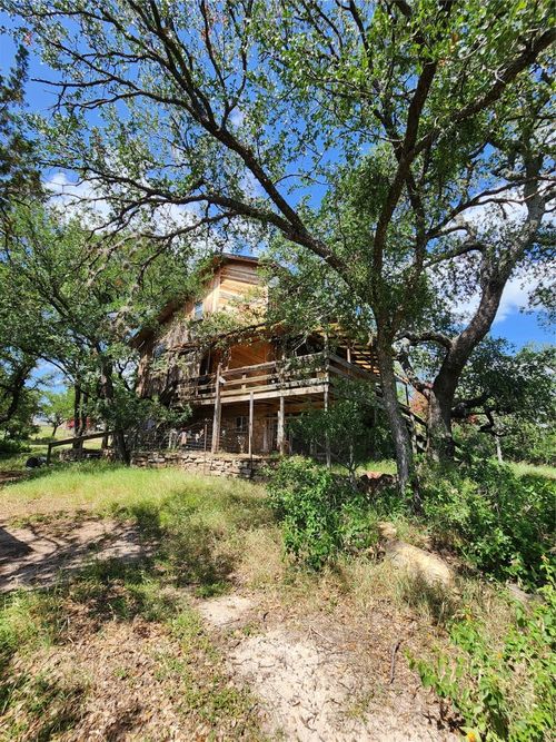 304 Monte Vista Dr, Burnet, TX, 78611-3092 | Card Image