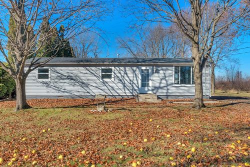 340 S State Road 2, Hebron, IN, 46341-9620 | Card Image