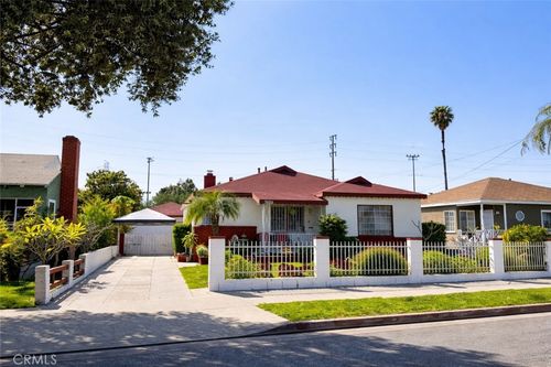 7105 California Ave, Bell Gardens, CA, 90201-1001 | Card Image