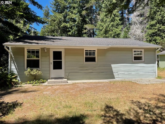 Wildwood Rd, North Bend, OR 97459