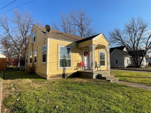 1702 Nw 1st Ave, Mineral Wells, TX, 76067-2976 | Card Image