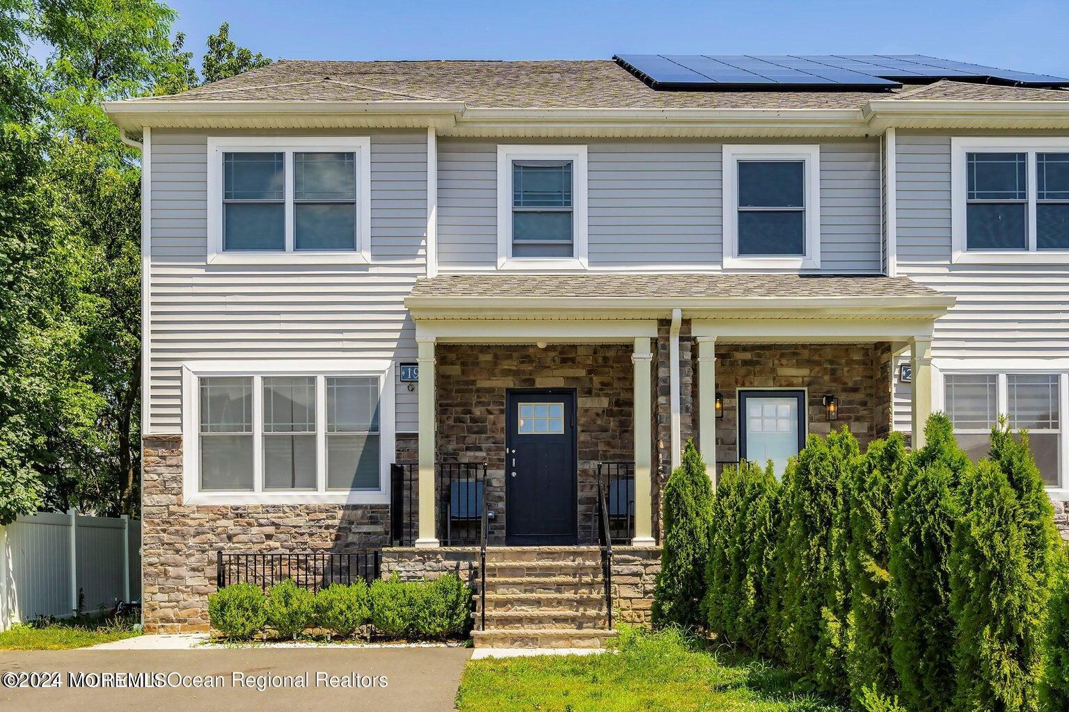 Hilton Dr, Lakewood, NJ 08701