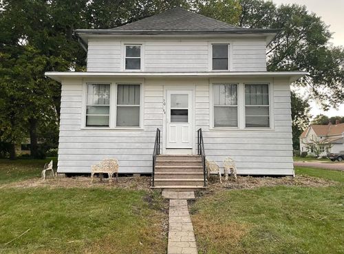 101 Park St S, Minnesota Lake, MN, 56068-6102 | Card Image