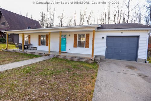 13 Clotine St, Saint Albans, WV, 25177-2508 | Card Image