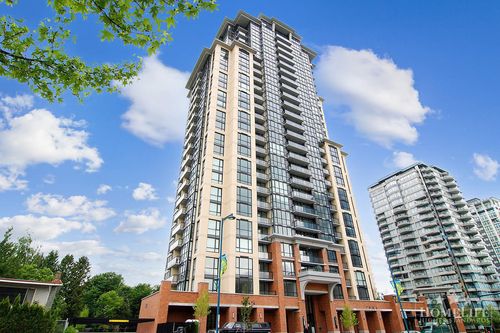 2002-10777 University Dr, Surrey, BC, V3T0E6 | Card Image