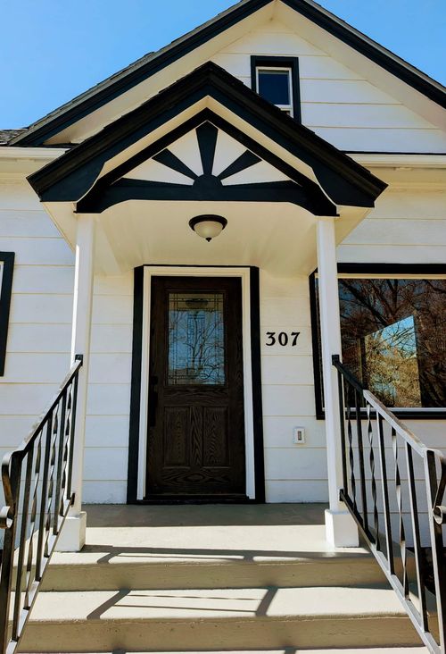 307 N 5th St, Hamilton, MT, 59840-2419 | Card Image