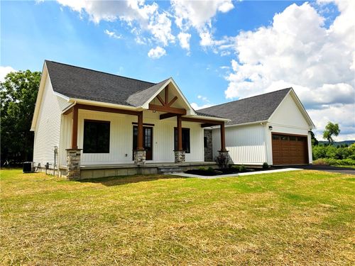 24 Keller Dr, Horseheads, NY, 14845-1353 | Card Image