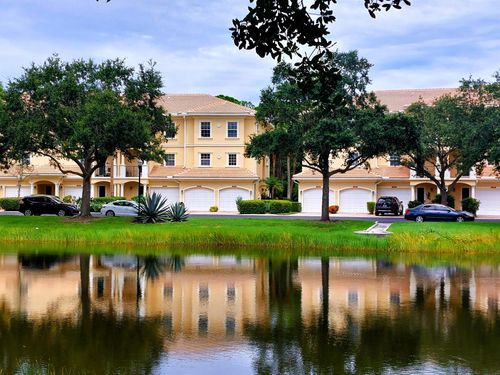 903-12675 Se Old Cypress Dr, Hobe Sound, FL, 33455-7923 | Card Image