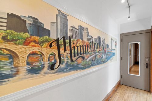 apt-2-3209 Girard Ave S, Minneapolis, MN, 55408-3423 | Card Image