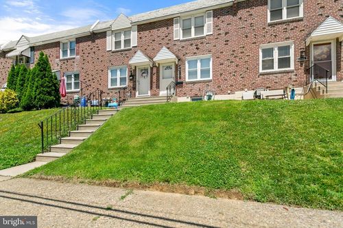 651 Magnolia Ave, GLENOLDEN, PA, 19036-1003 | Card Image