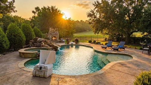 1712 Singletree Ct, Mckinney, TX, 75072-8731 | Card Image