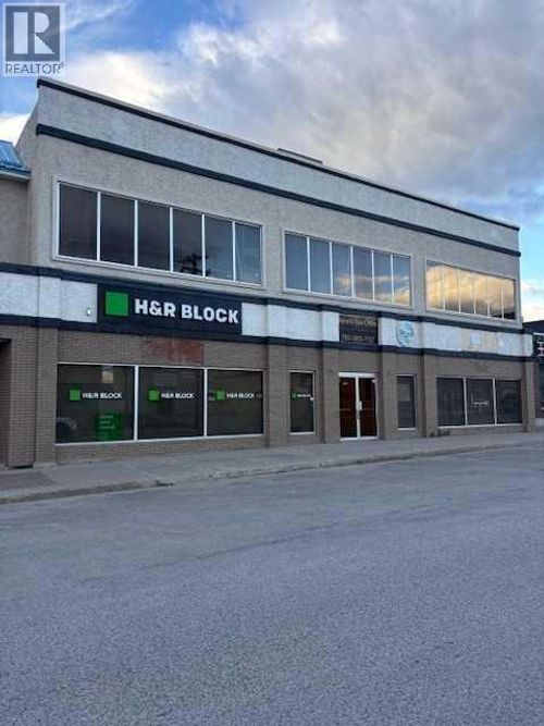 211 Pembina Ave, Hinton, AB, T7V2B3 | Card Image