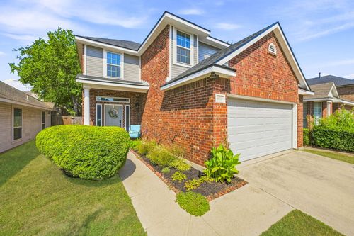 6913 Chaco Trail, Fort Worth, TX, 76137 | Card Image